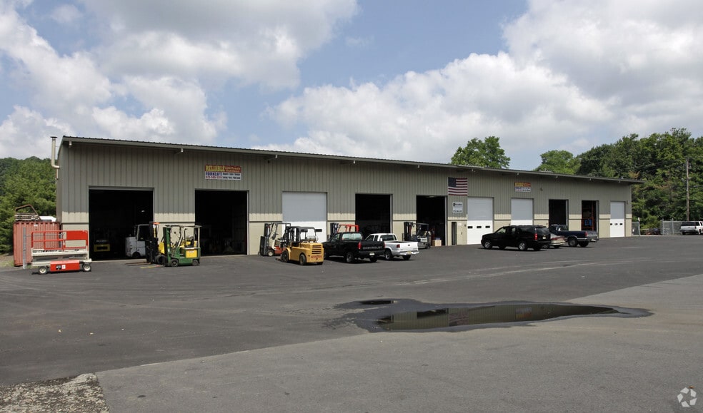 Primary Photo Of 73 Green Pond Rd, Rockaway Unknown For Lease