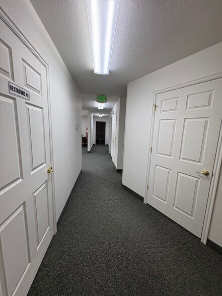 More Photos Of 1380 E Aultman St, Ely Office For Sale