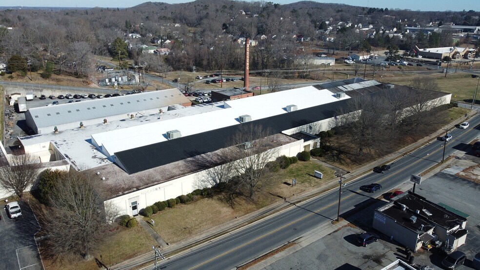 More Photos Of 840 W Salisbury St, Asheboro Manufacturing For Sale