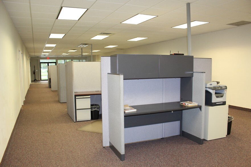 More Photos Of 2850 Brunswick Pike, Lawrenceville Medical For Sale