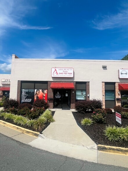 Primary Photo Of 14849 Build America Dr, Woodbridge Warehouse For Lease