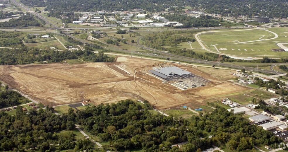 More Photos Of 5932 Jackson Ave, Saint Louis Manufacturing For Sale