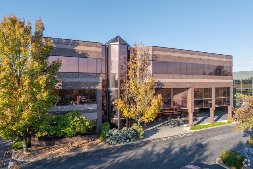 More Photos Of 3729 Easton Nazareth Hwy, Easton Medical For Sale