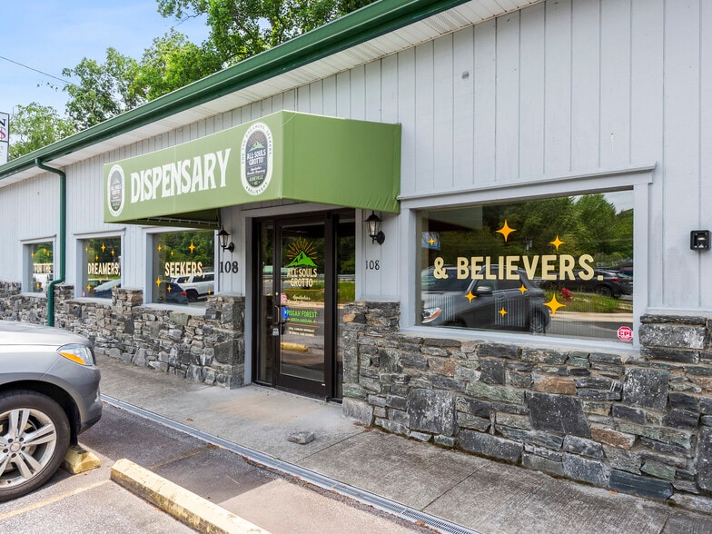 Primary Photo Of 108 Hendersonville Hwy, Pisgah Forest Storefront Retail Office For Lease