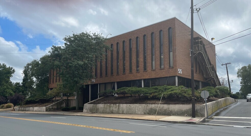 More Photos Of 55 Morris Ave, Springfield Office For Lease