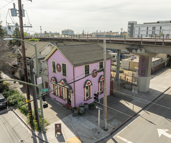 More Photos Of 745 5th St, Oakland General Retail For Sale