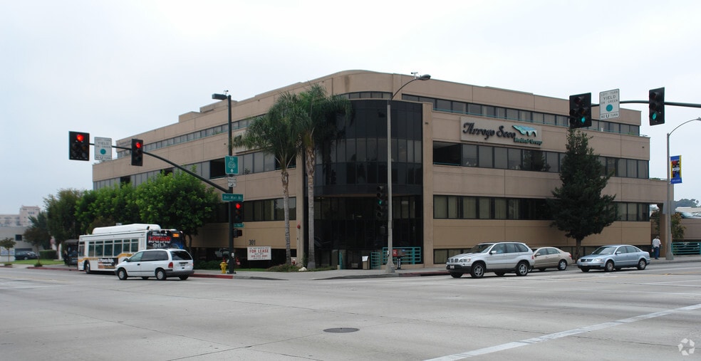 More Photos Of 301 S Fair Oaks Ave, Pasadena Medical For Lease