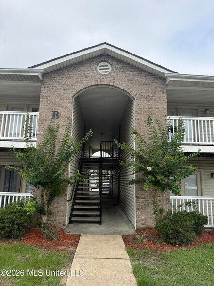 More Photos Of 2718 Bartlett Ave, Pascagoula Apartments For Sale
