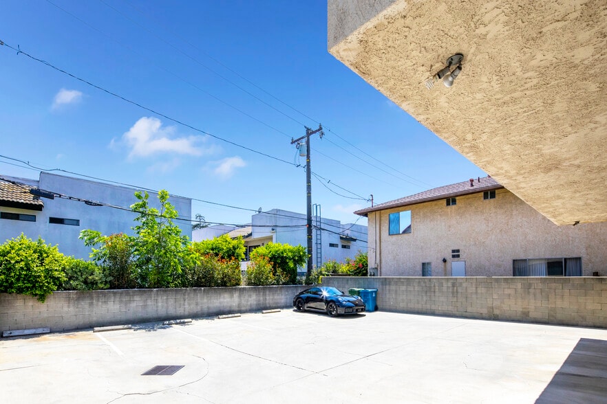 More Photos Of 2212 Larch St, Alhambra Apartments For Sale