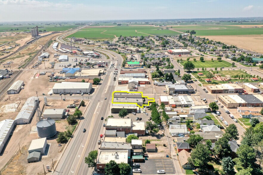 More Photos Of 100 Oak Ave, Eaton Bank For Lease