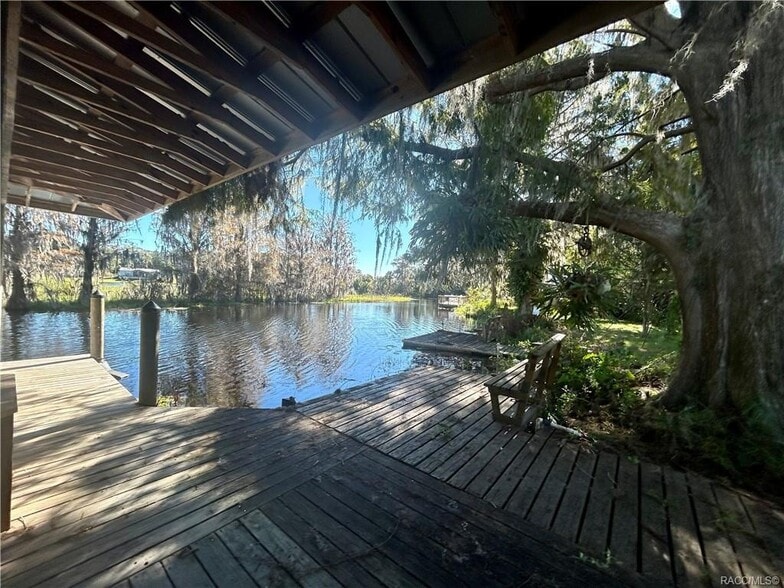 More Photos Of 4210-4218 E Lake Park Dr, Hernando Manufactured Housing Mobile Home Park For Sale