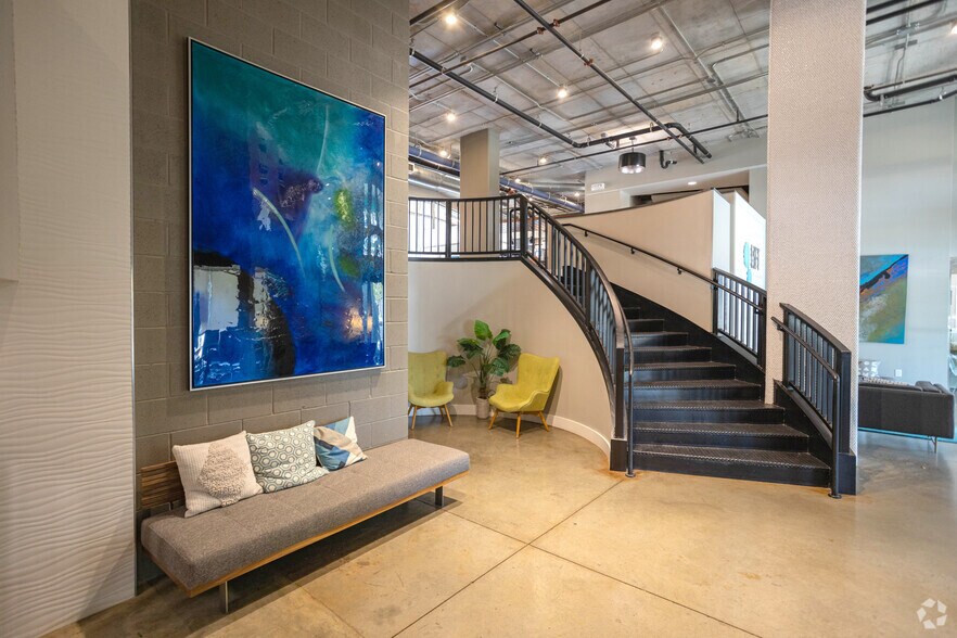 More Photos Of 801 NW 10th St, Oklahoma City Apartments For Lease