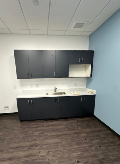 More Photos Of 131 W 33rd St, National City Warehouse For Lease