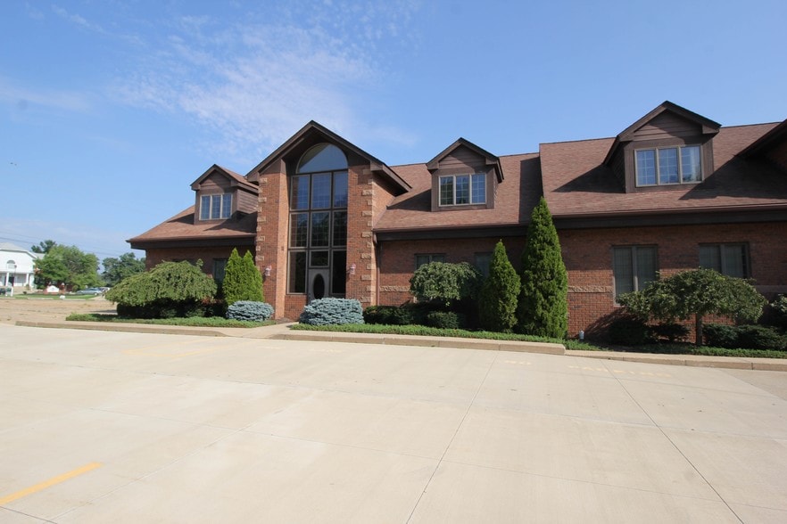 More Photos Of 291 N Cleveland Massillon Rd, Akron Medical For Sale