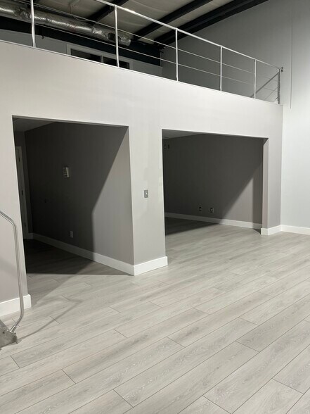 More Photos Of 735 Branch Dr, Alpharetta Flex For Lease