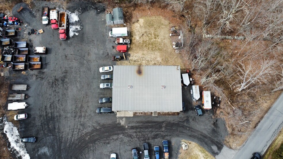 More Photos Of 175 North St, Goshen Office For Lease