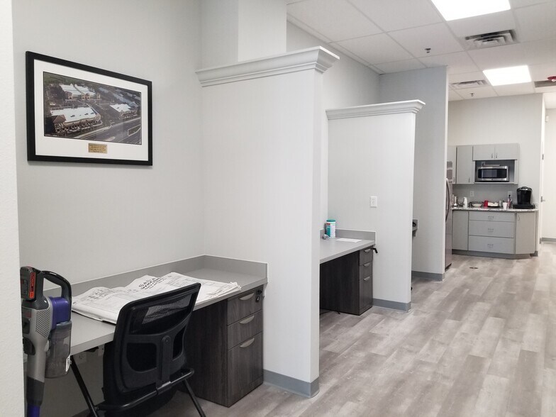 More Photos Of 510 County Road 466, Lady Lake Office For Lease