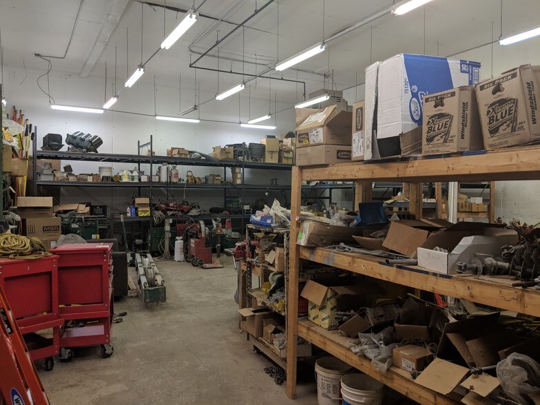 More Photos Of 630 7th Ave, Troy Warehouse For Sale