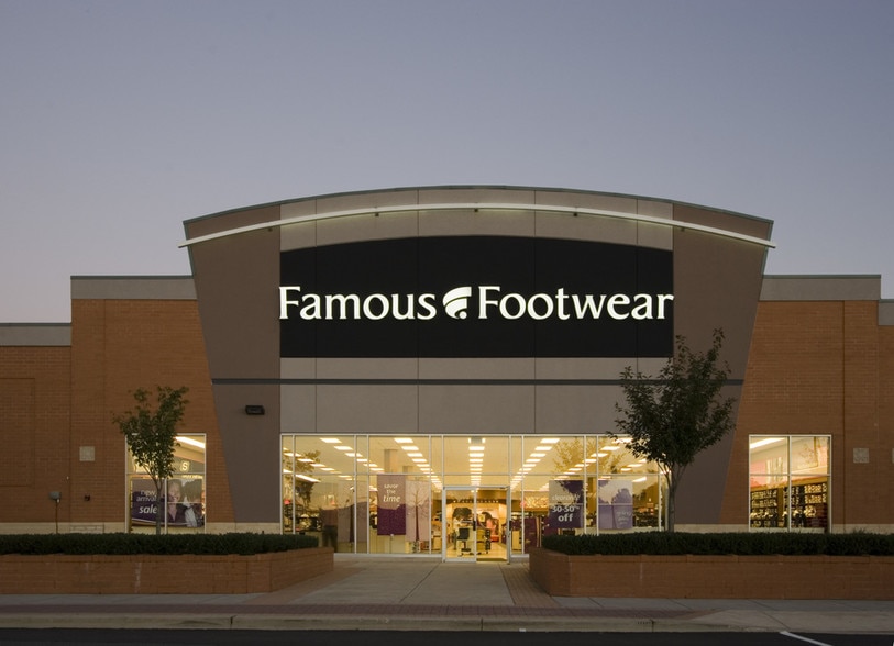 More Photos Of 272-276 US Highway 202/31, Flemington Unknown For Lease