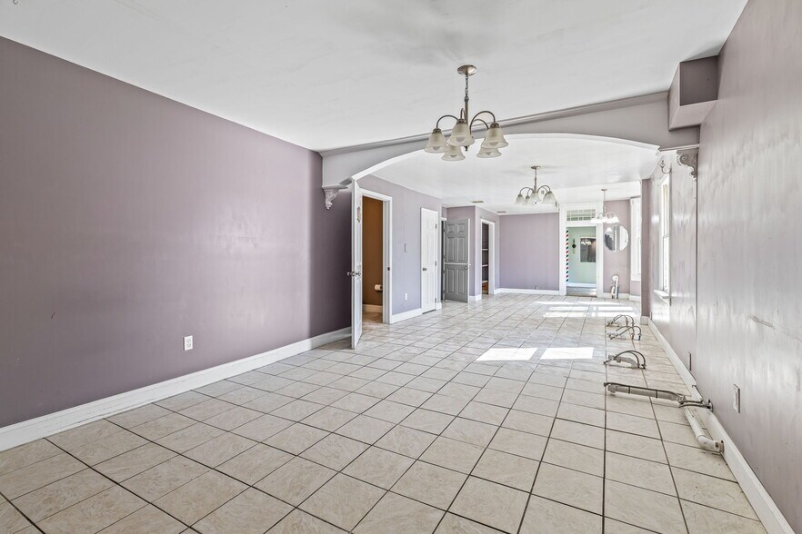 More Photos Of 47 N Allen St, Bonne Terre General Retail For Sale