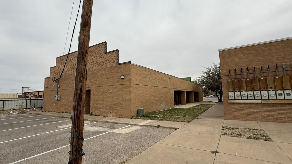 More Photos Of 1941 E 37th St, Odessa Office For Sale