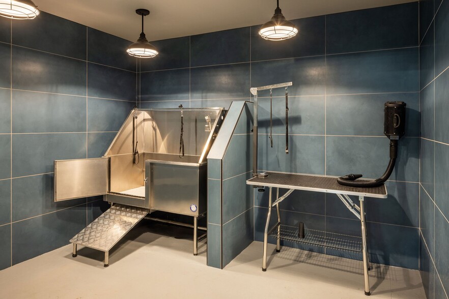 More Photos Of 75 Canal St, Manchester Apartments For Lease