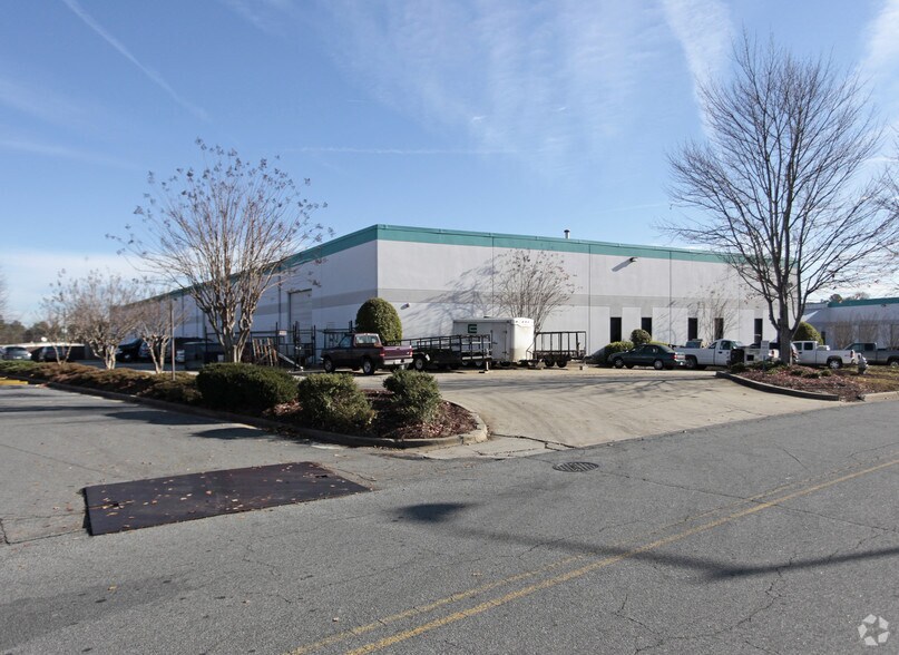 More Photos Of 483 Commerce Park Dr SE, Marietta Warehouse For Lease