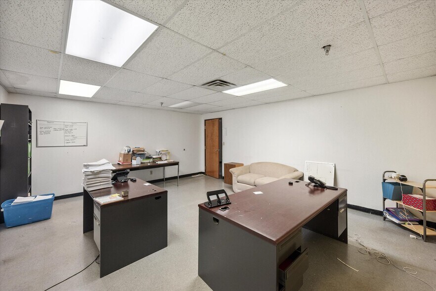 More Photos Of 4109 Mansfield Hwy, Forest Hill Schools For Sale