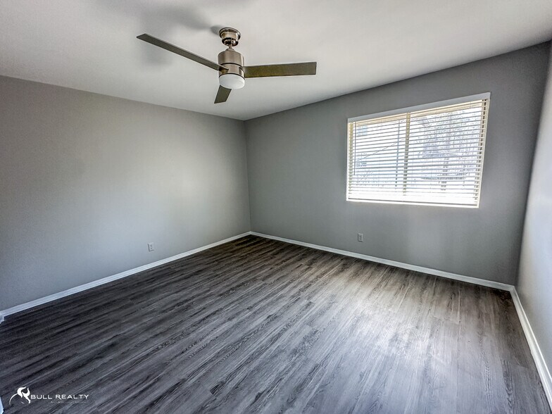 More Photos Of 4663 Waldrop Dr, Forest Park Apartments For Sale