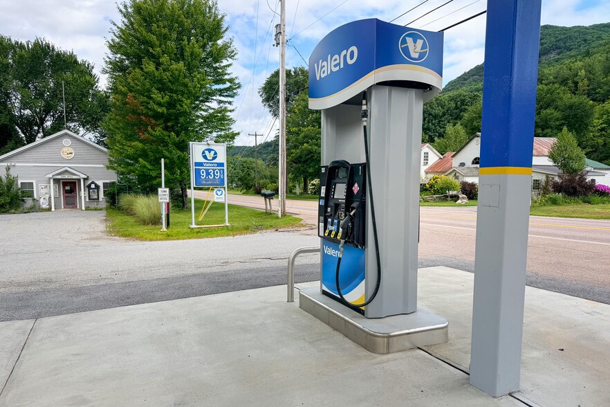 More Photos Of 3033 Theodore Roosevelt Hwy, Waterbury Convenience Store For Sale