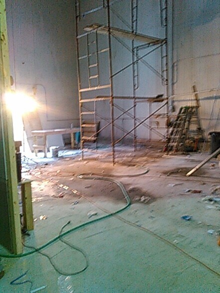 More Photos Of 880 Jamaica Avenue St, Brooklyn Warehouse For Lease