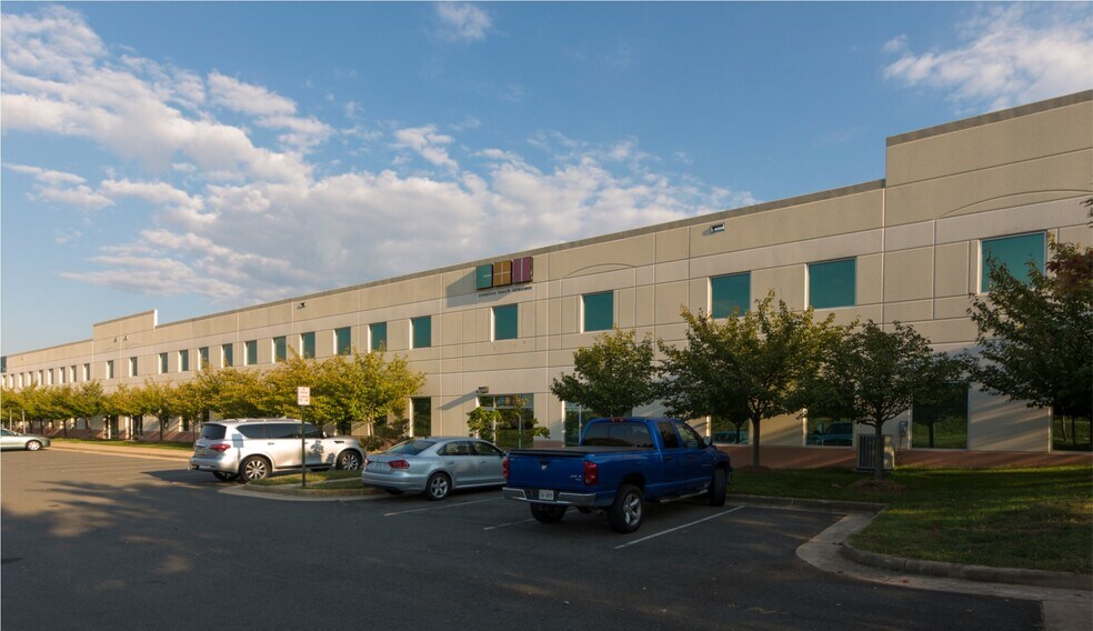 Primary Photo Of 7000 Gateway Ct, Manassas Warehouse For Lease