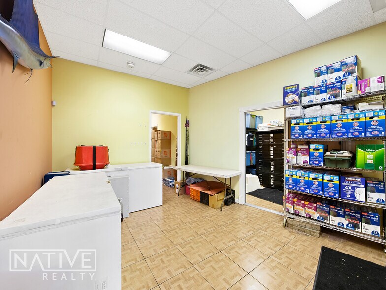 More Photos Of 3211-3225 S Andrews Ave, Fort Lauderdale Warehouse For Sale