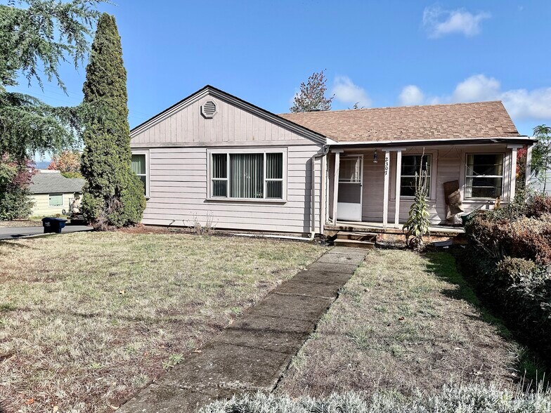 More Photos Of 2301 Willamette St, Eugene Apartments For Sale