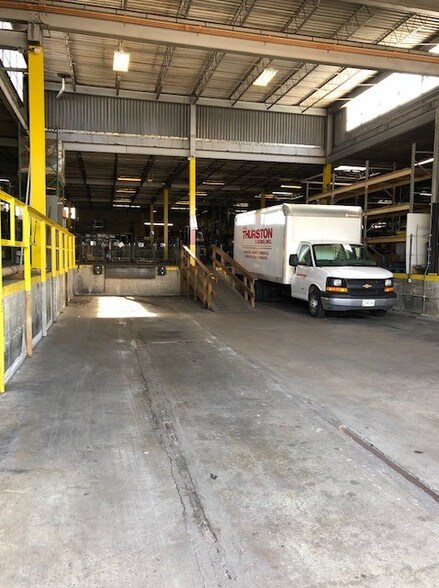 More Photos Of 3550 E Virginia Beach Blvd, Norfolk Warehouse For Lease