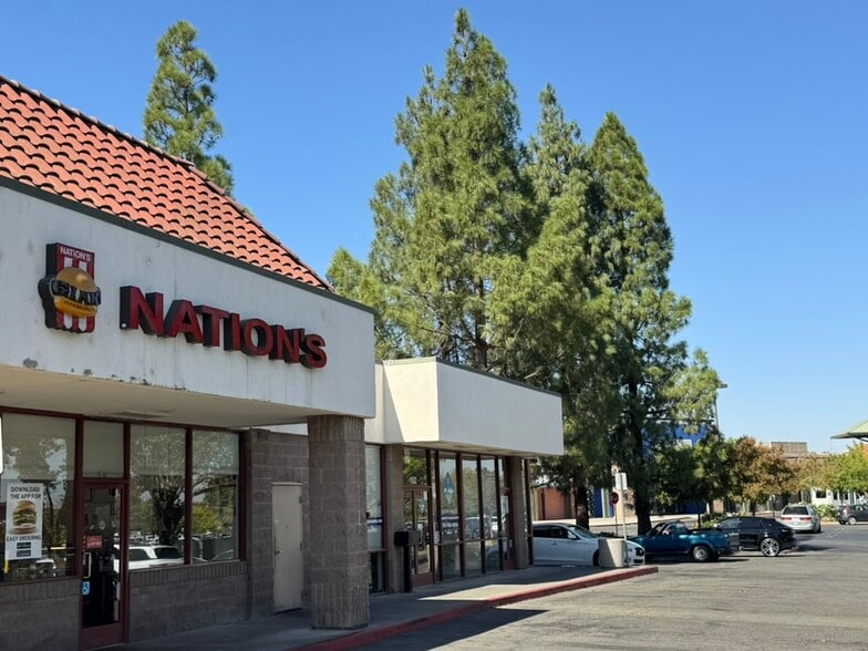 More Photos Of 100-152 Browns Valley Pky, Vacaville Unknown For Lease