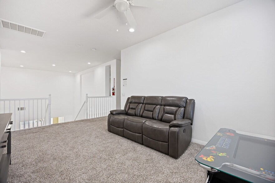 More Photos Of 4375 W Avenue M11, Lancaster Rehabilitation Center For Sale