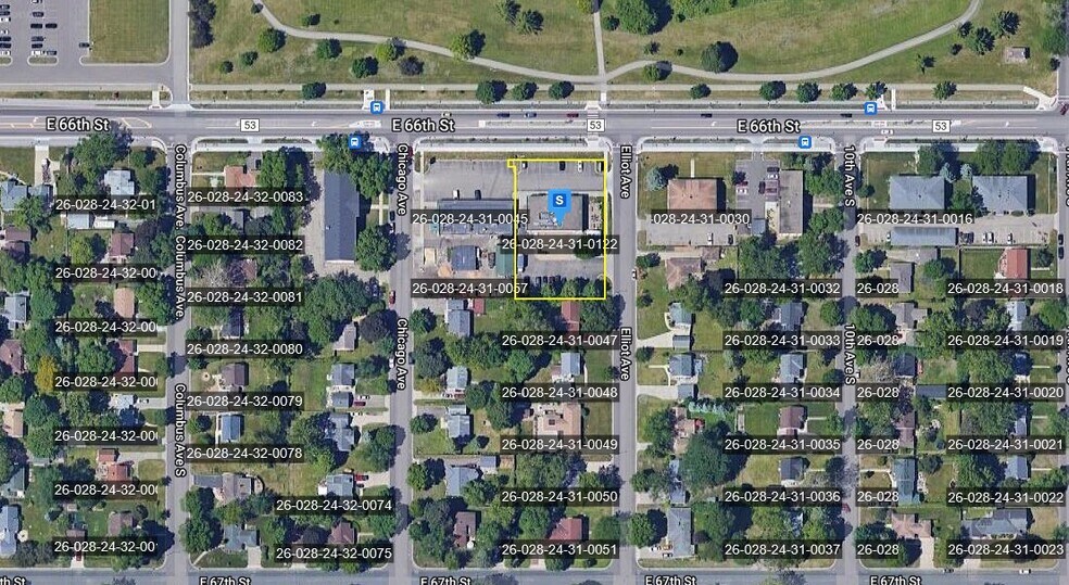 More Photos Of 6001 96th Ln N, Brooklyn Park Medical For Lease
