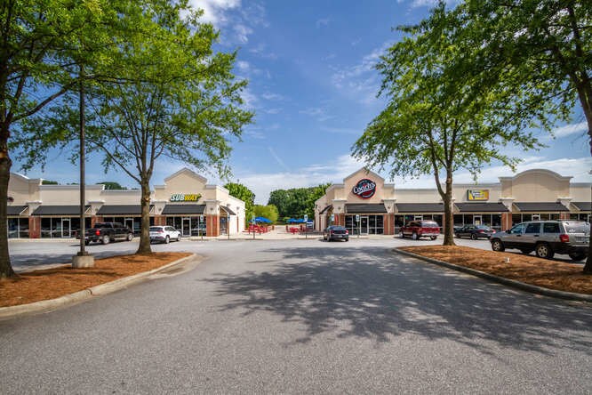 More Photos Of 1531 Cinema Dr, Statesville Unknown For Lease