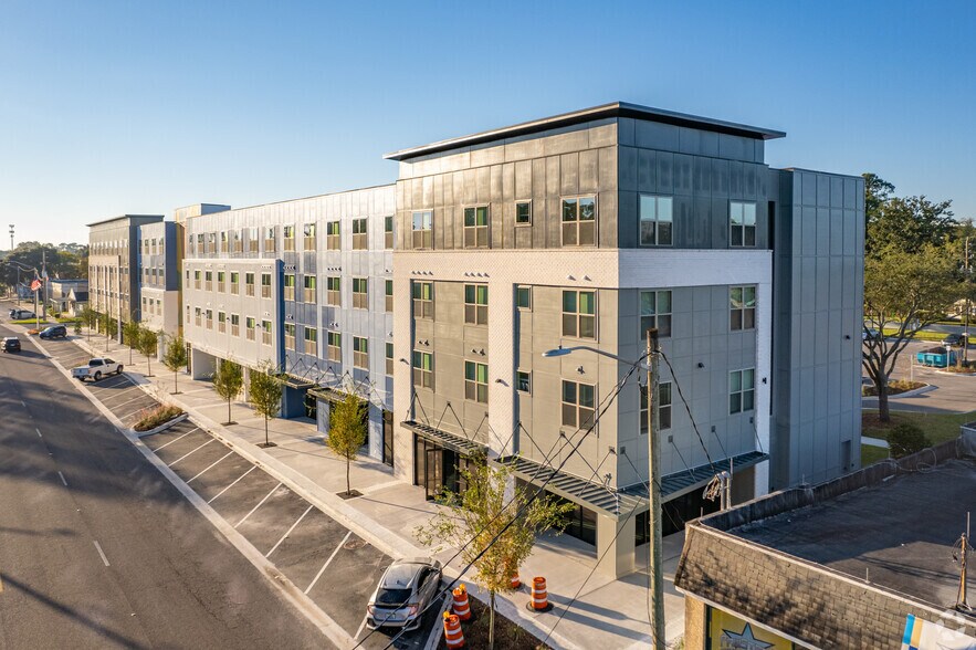More Photos Of 840 Edgewood Ave S, Jacksonville Apartments For Lease