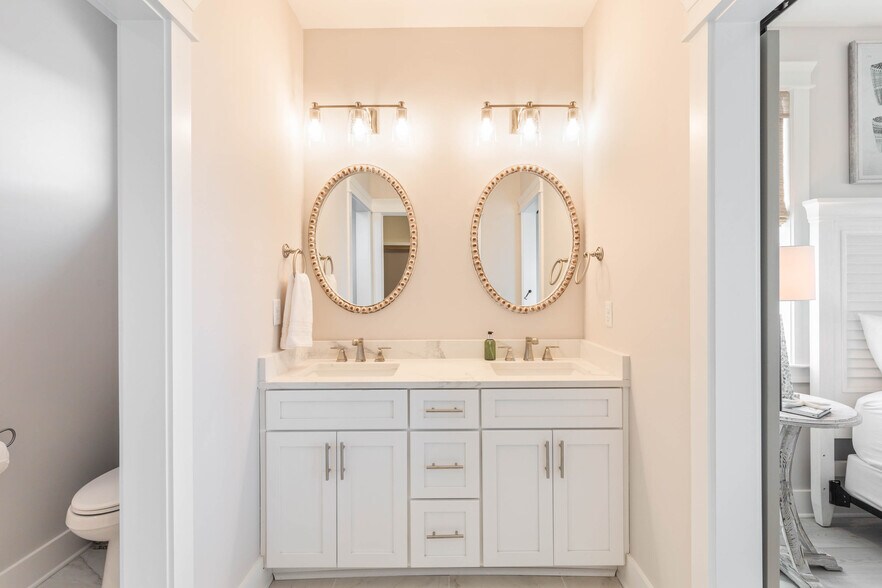 More Photos Of 188 Las Brisas Ln, Port St Joe Specialty For Sale