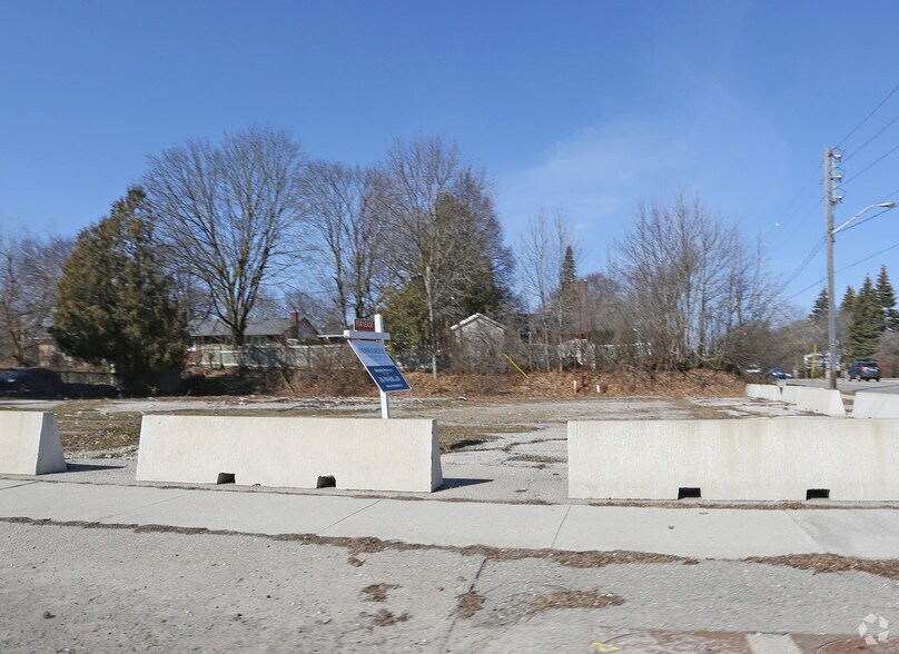 Primary Photo Of 324 Speedvale Ave E, Guelph Land For Lease