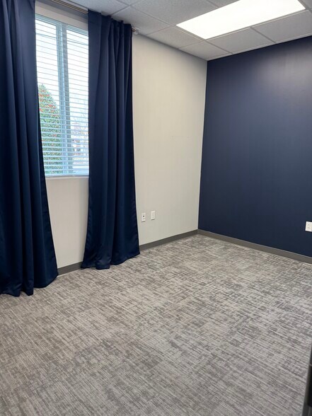 More Photos Of 2637 W State Road 426, Oviedo Medical For Lease