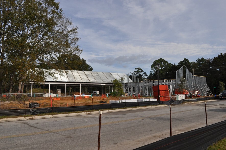 More Photos Of 1804 Crowne Commons Way, Johns Island Restaurant For Lease