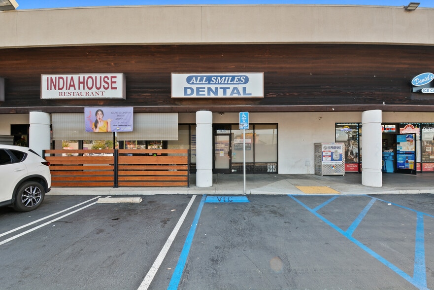 More Photos Of 7932-7942 Valley View St, Buena Park General Retail For Lease