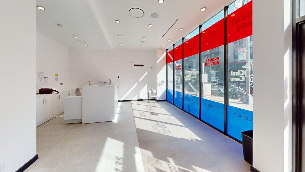 More Photos Of 1135 Fulton St, Brooklyn Storefront For Lease