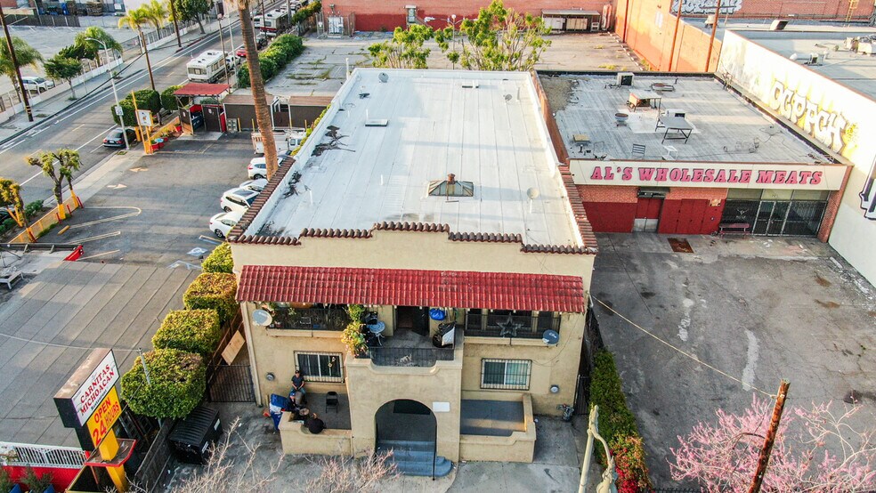 More Photos Of 1909 N BROADWAY, Los Angeles Apartments For Sale