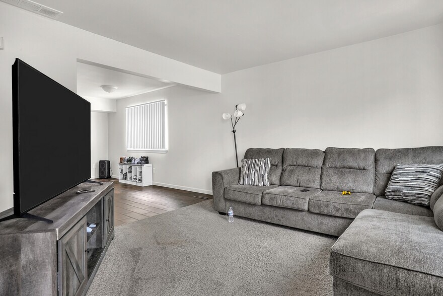 More Photos Of 2573-2581 Parkview Street, Portage Multifamily For Sale