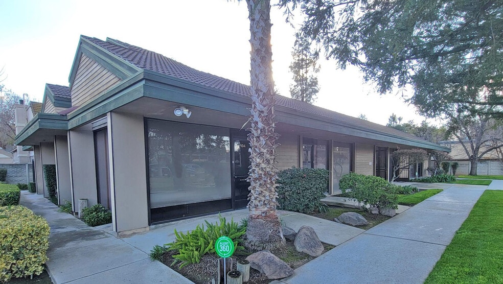 Primary Photo Of 2755 E Shaw Ave, Fresno Office For Lease