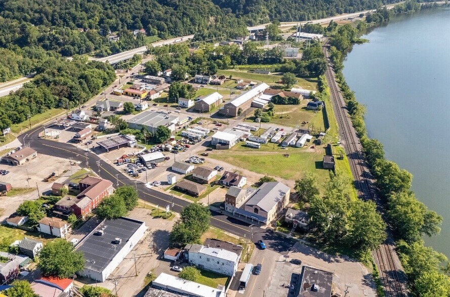 More Photos Of 220 3rd St, Wellsville Drugstore For Sale